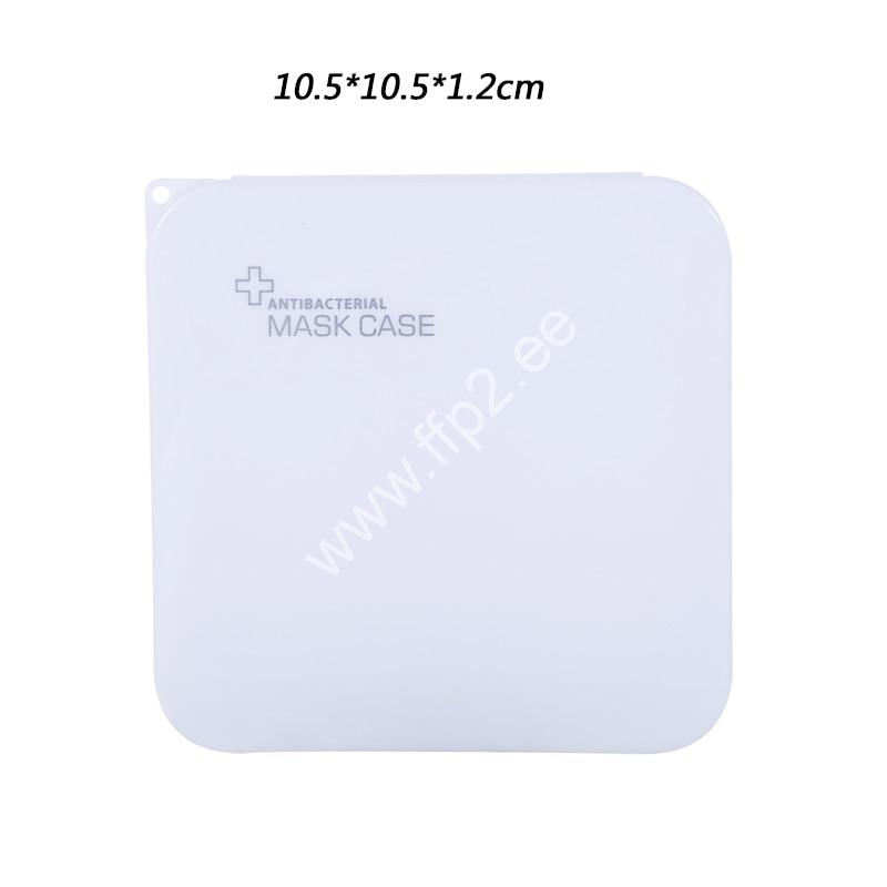 Kaitsemaskide hoiustamiseks saadaval mugavad, kaasaskantavad ja erivärvilised maskikarbid. Lisaks võimalus juurde tellida ka erineva värviga paelu. - Image 5